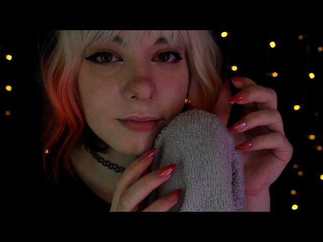 ASMR | 1h cozy Whispering & Towel Scratching - Rain Ambience, Talking you to Sleep