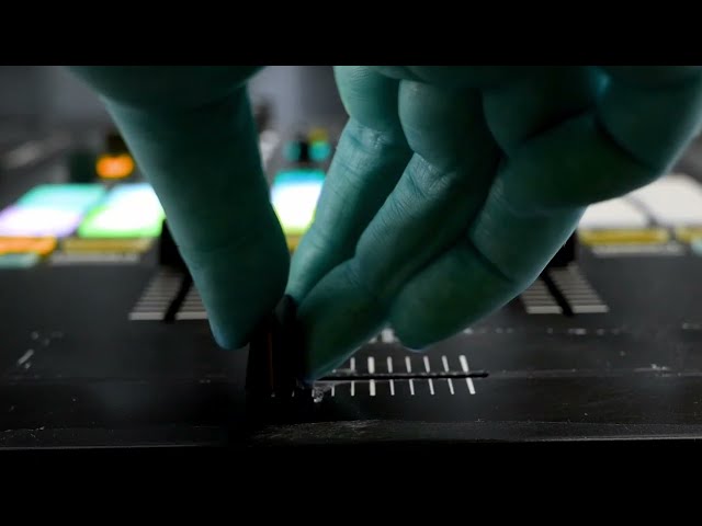 DJ Fong Fong - Take me out with the Crossfader