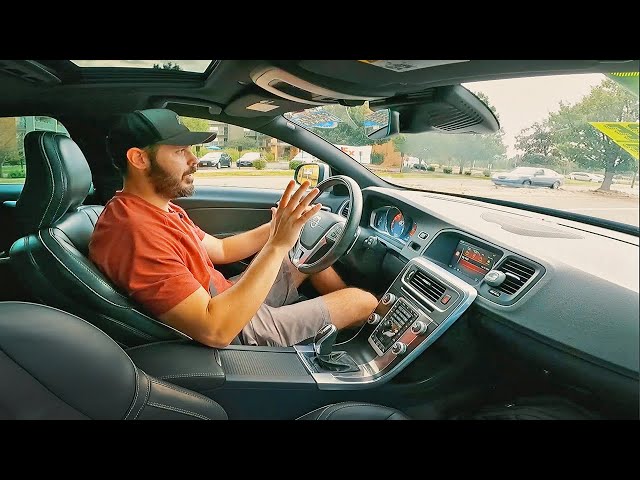 2015 Volvo V60 T6 R-Design (325hp) - We NEED more wagons in this country!