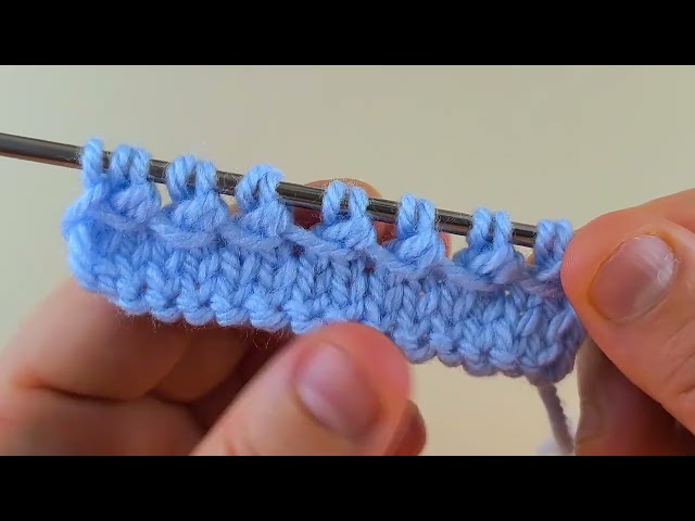 Wow! I can't believe how beautiful and easy the knitting pattern I made for my mom is!🧶👌
