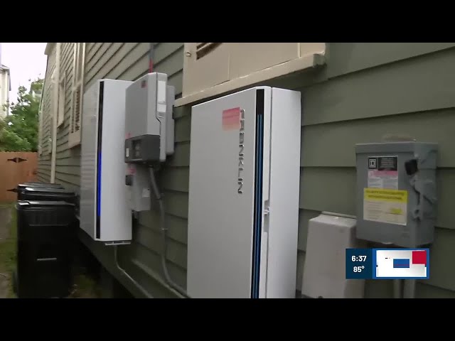 Power outages after hurricanes push homeowners to look beyond gas generators