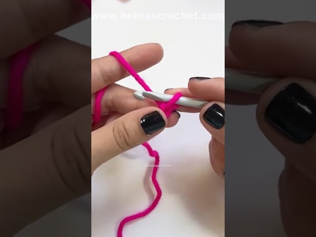 THIS IS HOW‼️you can crochet chains, it's that EASY 😍 #knitting