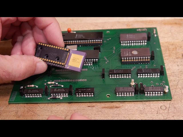 #209 Intel 8051 microcontroller OKI 85C154