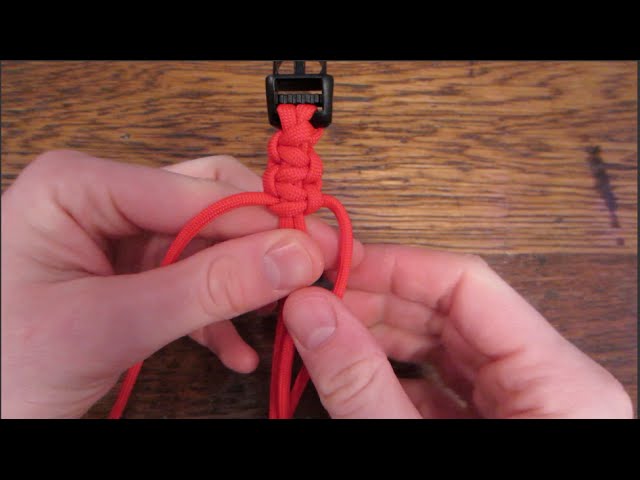 Easy Paracord Bracelet Tutorial!