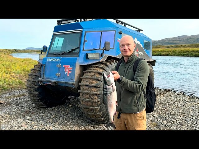 Kamchatka. A seasoned traveler's review of the Typhoon all-terrain vehicle: The Pacific Ocean, se...
