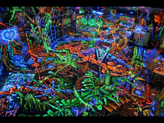 Timelapse of David Pflugi's art studio, 2017-2019 (perspective 2)