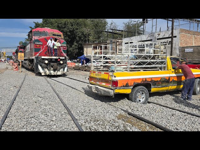 Imprudencia al más no poder, Personas, autobuses y camionetas vs. tren en las peligrosas Juntas, Jal