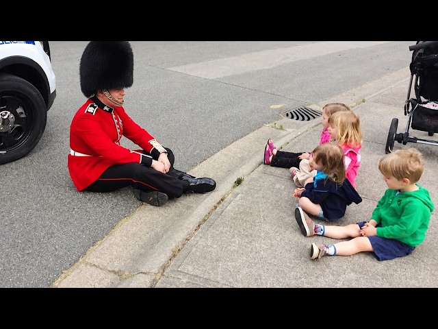 The Most Heartwarming Royal Guard Moments Ever 🥹
