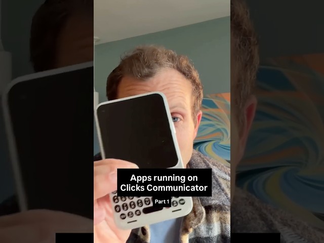 What Discord, WhatsApp, Google Keep and Google Messages look like on Clicks Communicator.