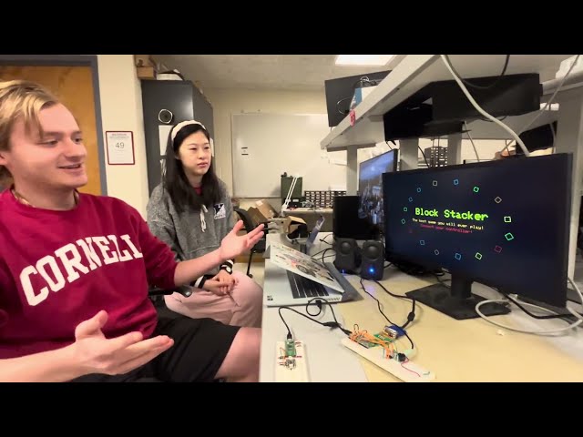 Brick Stacker game on Raspberry Pi Pico