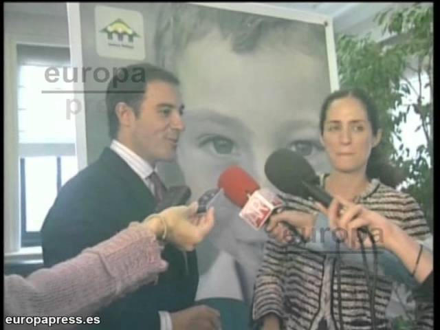 "El Litri" desmiente su crisis matrimonial