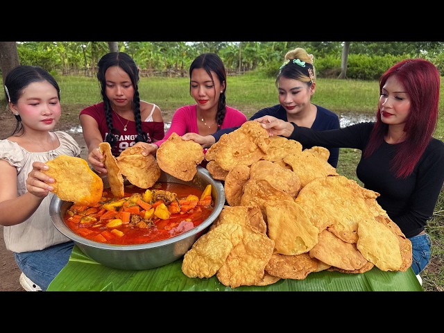 Amazing cooking chicken curry eat with cake yummy  recipe | Amazing  video