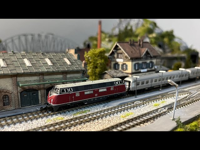 My (highly) modified Noch Cortina Z Layout