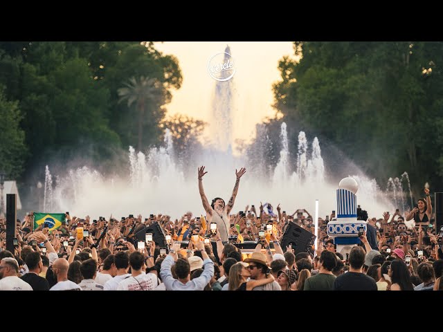 Mochakk & Fernanda Ouro - NO8DO (Plaza Edit Live Version)