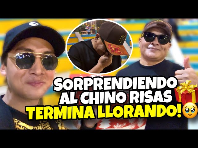 Chino Risas is surprised by my gift!🥳🎁 || Street Comedians 2025