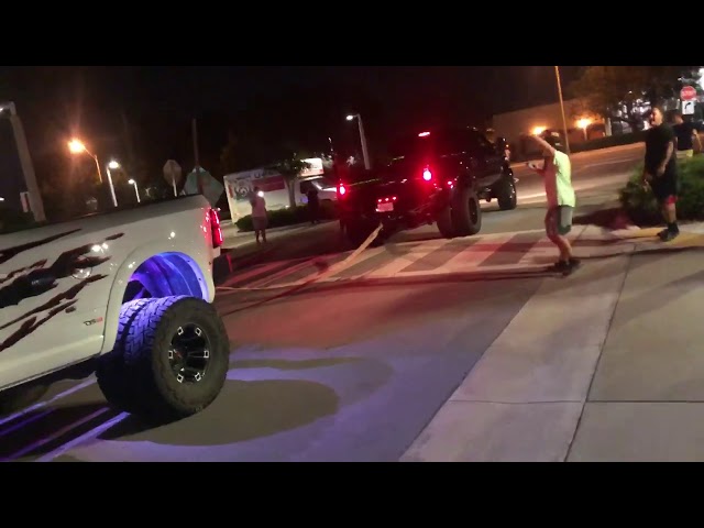Ram 3500 VS Ford F350 TUG-OF-WAR