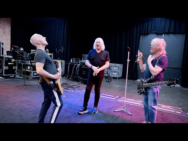 DEF LEPPARD - Behind-The-Song: Rejoice