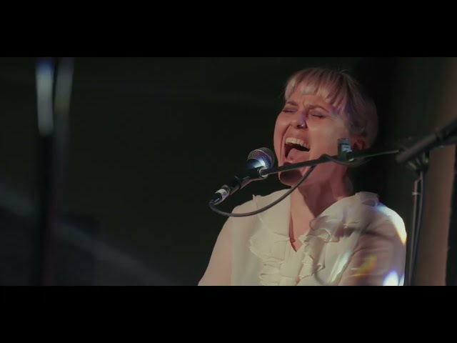 Liz Stringer performing The Second High live at The Sound Doctor on 16 Nov 2025