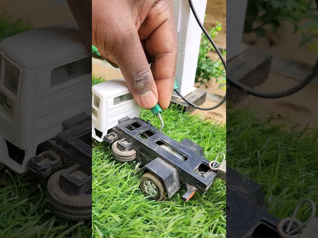 diy mini truck refueling from diy petrol pump science project | @Santroyce
