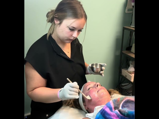 Kelsey Bates in the New Esthetician category for TSG2025 - video 4