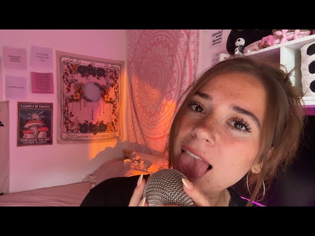 ASMR 1 Hour Of Tingly Mouth Sounds (wet & dry) 