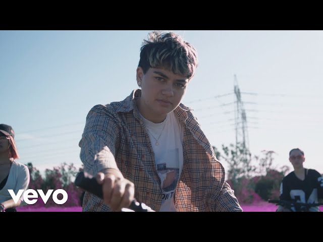 Hoodzy - The Land (Official Video)