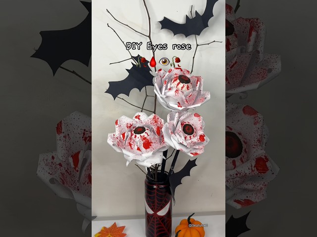 This Rose Is Watching You… 👁️🥀| Halloween craft  ideas🩸#diy #spookyseason #viraldiy #diyroses