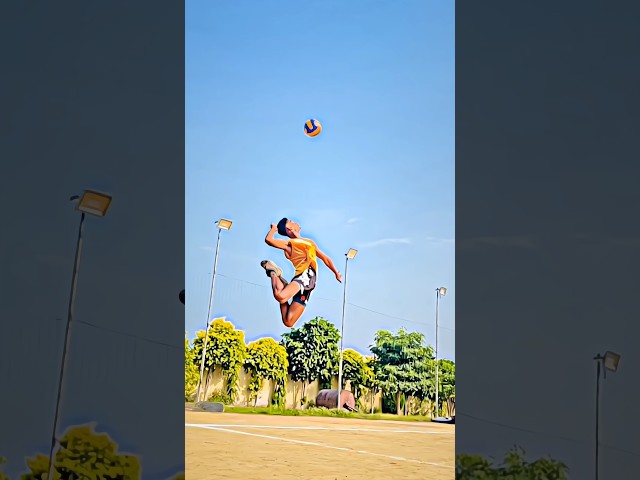 how to jump serve in volleyball✅ l वॉलीबॉल में जम्प सर्व कैसे करें l #volleyball #shorts #ytshorts