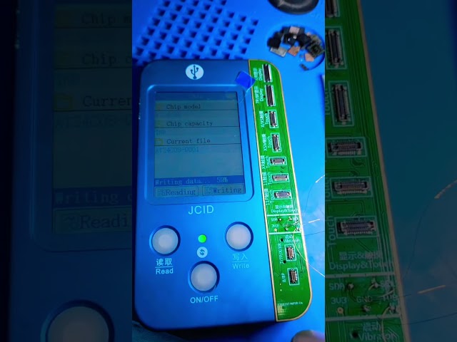 iPhone, EEPROM, data read and write 🔬🇵🇰📱￼￼