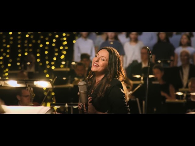 GABON KANTAK: HORRA, MARI DOMINGI. Itziar Ituño