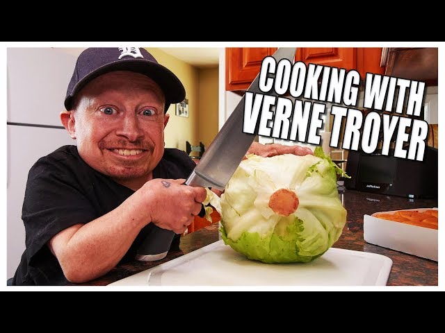 COCINANDO CON VERNE TROYER | Vlogs de Verne