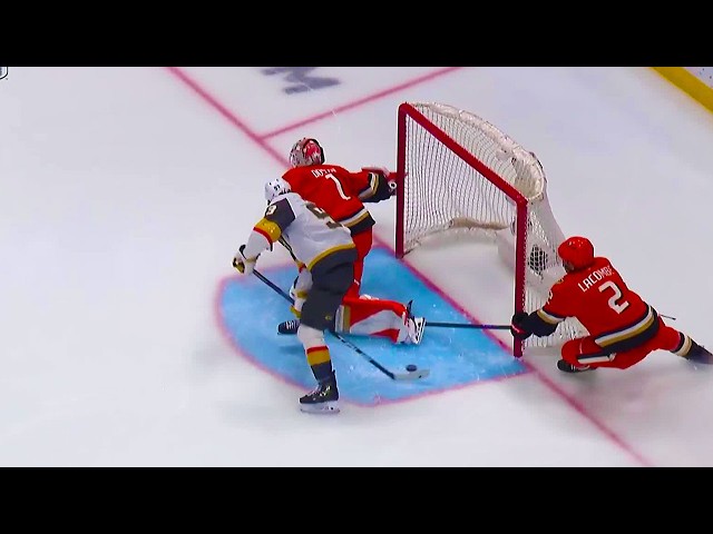 SPECTACULAR GOAL for Marner just ONE MINUTE in!