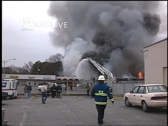WAVY Archive: 1996 Chesapeake Advance Auto Fatal Fire