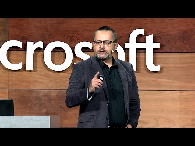 Data Visualization keynote with Alberto Cairo