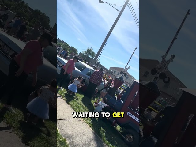 Crowds gather in Lorain for Big Boy No. 4014