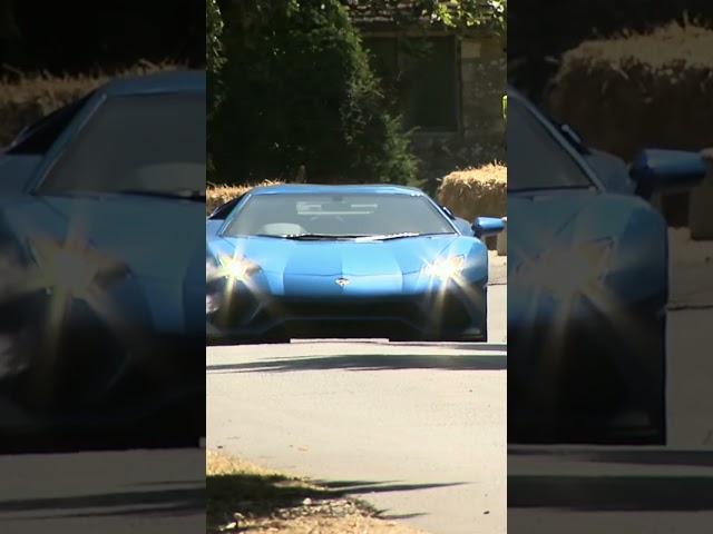 Lamborghini Aventador