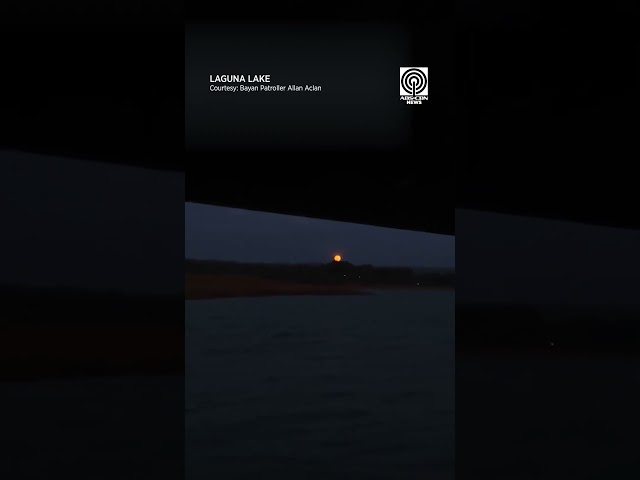 Blue Moon nasilayan | via Dabet Panelo, Bayan Mo, Ipatrol Mo