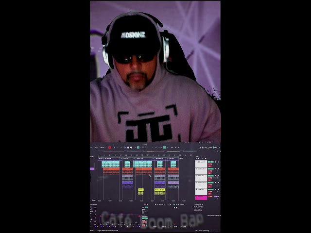 Tune In Now! Freestyle Beatmaking - Ableton Live Session 1 VR360 🥽