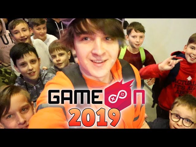 BĖGAU NUO FANŲ! // GameOn Vlogas [2019]