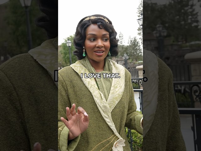 Princess Tiana's HEARTFELT Thanks for Dining at Her Restaurant! #tiana #disneyland #princesstiana