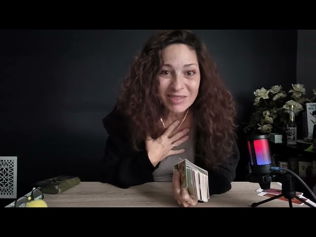 ARIES TAROT♈️ THIS NEW YOU IS SO SHINY IT'S SCARY!✨ UNSTOPPABLE NEW YOU🔥 NEW LIFE 🤑💘Get Ready...