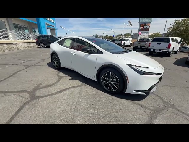17323   2026 Toyota Prius XLE