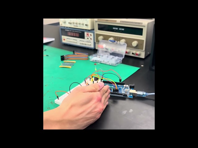 3MV3 Lab 9 Microcontroller 3