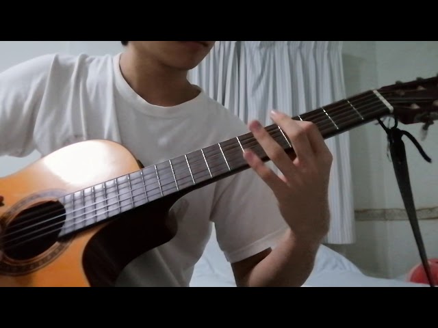 Arctic Monkeys - "Why'd You Only Call Me" Tutorial de guitarra: Cómo tocar el riff de introducció...