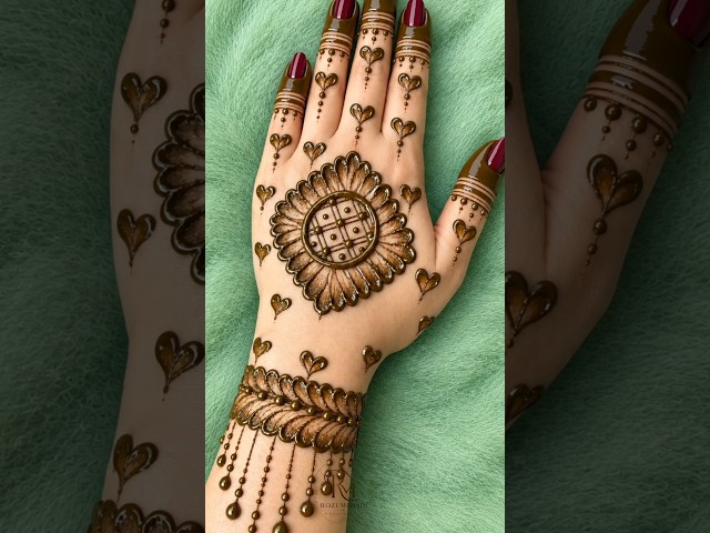😱🔥 Very Very Unique Aesthetic Backhand Mehndi Trick ✨#mehndidesign#henna#hennainspirationmehndi
