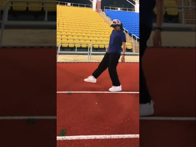 How to airwalk #tutorial #airwalk #slickback #footwork #trending #shortsfeed