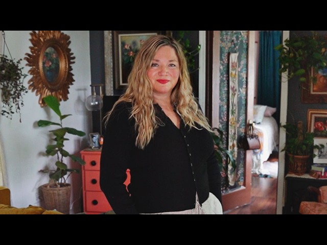 LIFE LATELY // thrifting, art projects, and gardening at my cottage