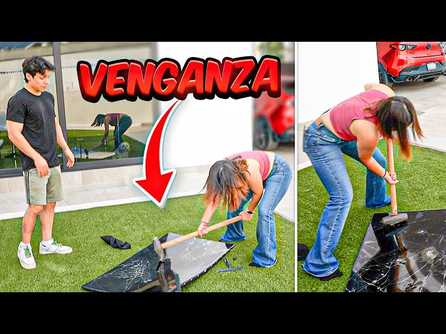 I DESTROY YAIR17'S TELEVISION OUT OF REVENGE AND HE GETS VERY ANGRY - Barbie Pvm