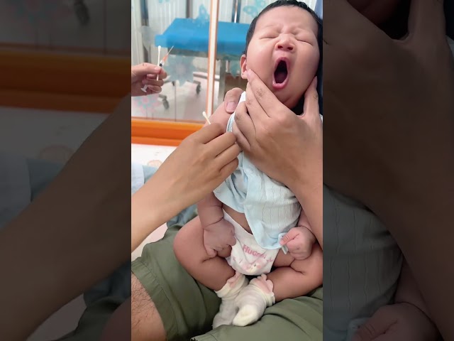 👶💉 Baby Didn't Cry During Vaccination! | The Bravest Little Hero ❤️ #shorts