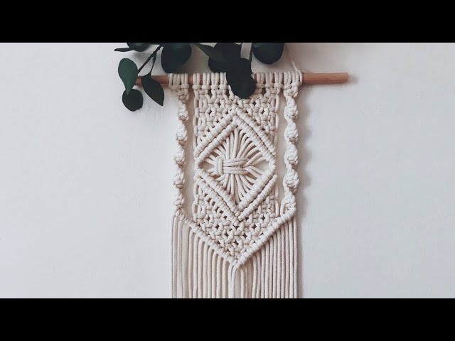 Boho macrame wall hanging tutorial - Easy beginners DIY
